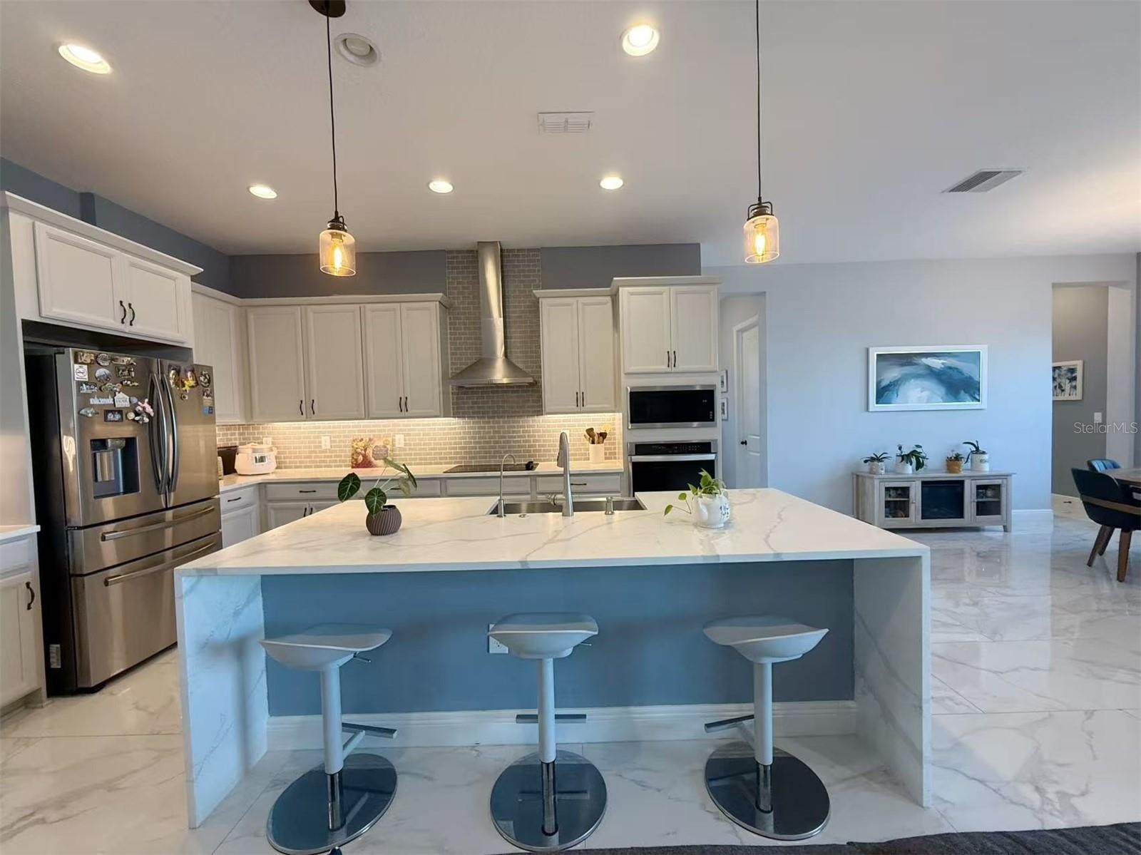 POITRAS EAST N-7 - Residential