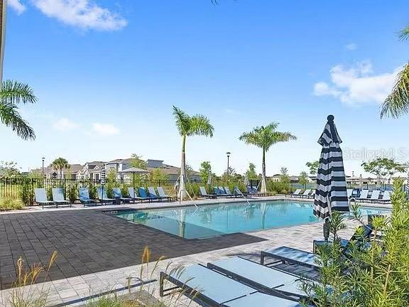 POITRAS EAST N-7 - Residential