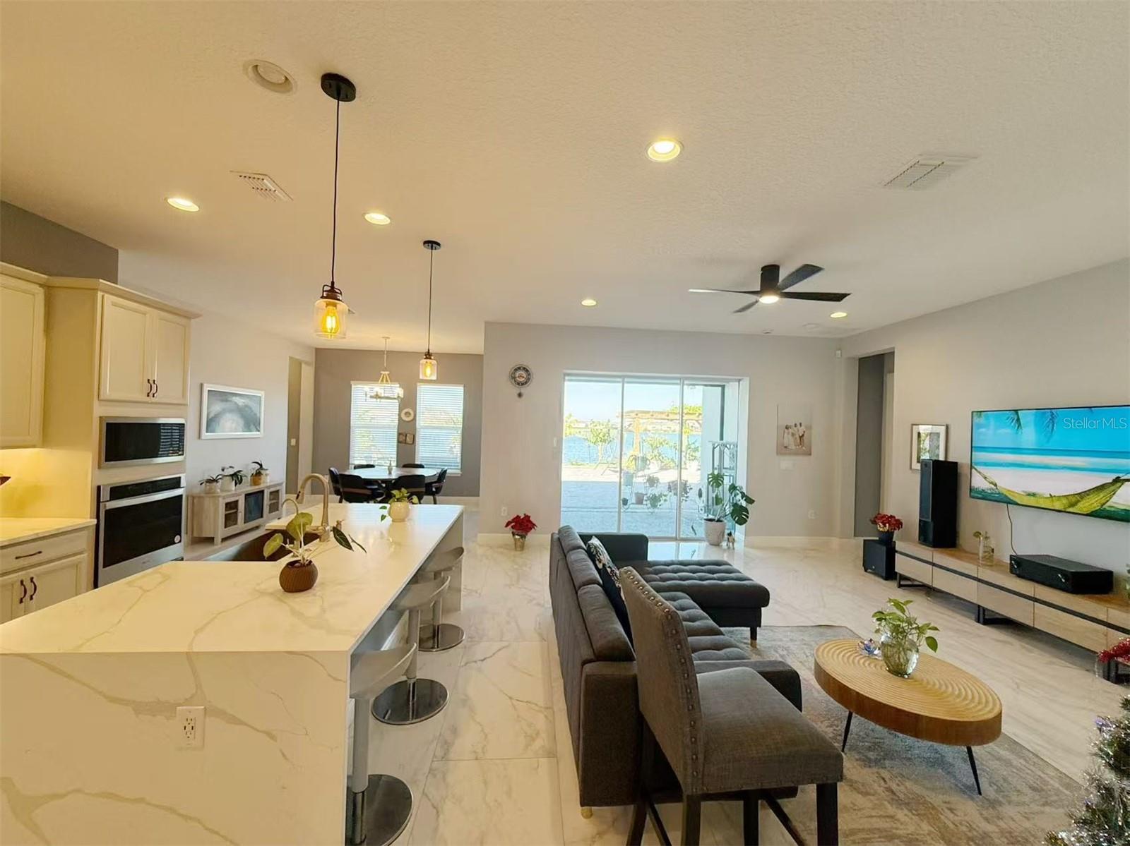 POITRAS EAST N-7 - Residential