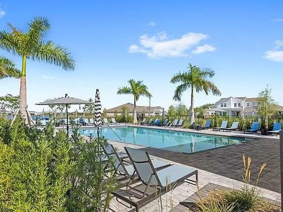 POITRAS EAST N-7 - Residential