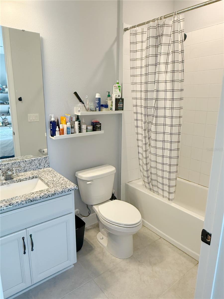 POITRAS EAST N-7 - Residential