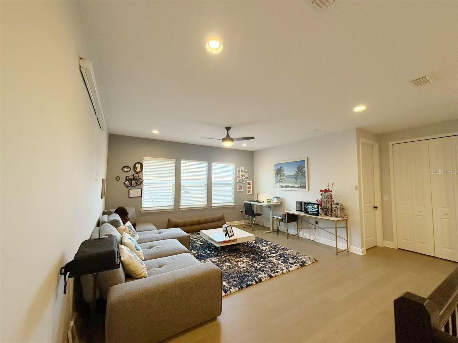 POITRAS EAST N-7 - Residential