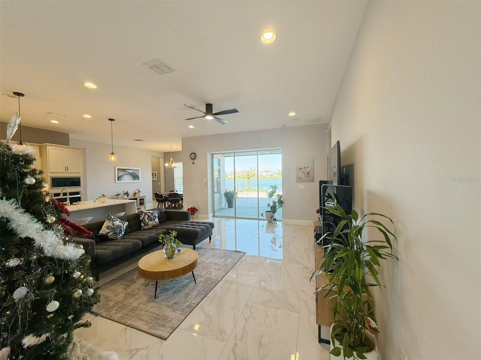 POITRAS EAST N-7 - Residential