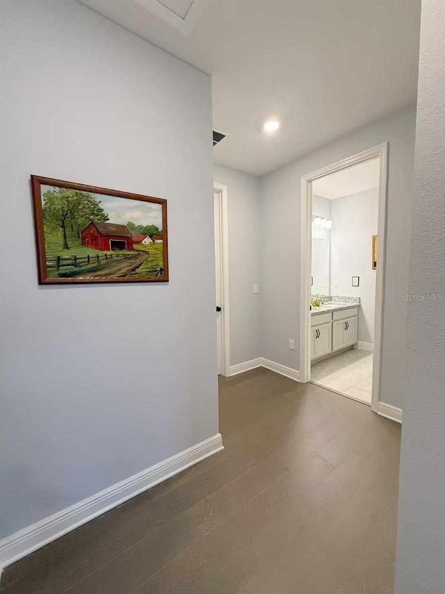 POITRAS EAST N-7 - Residential