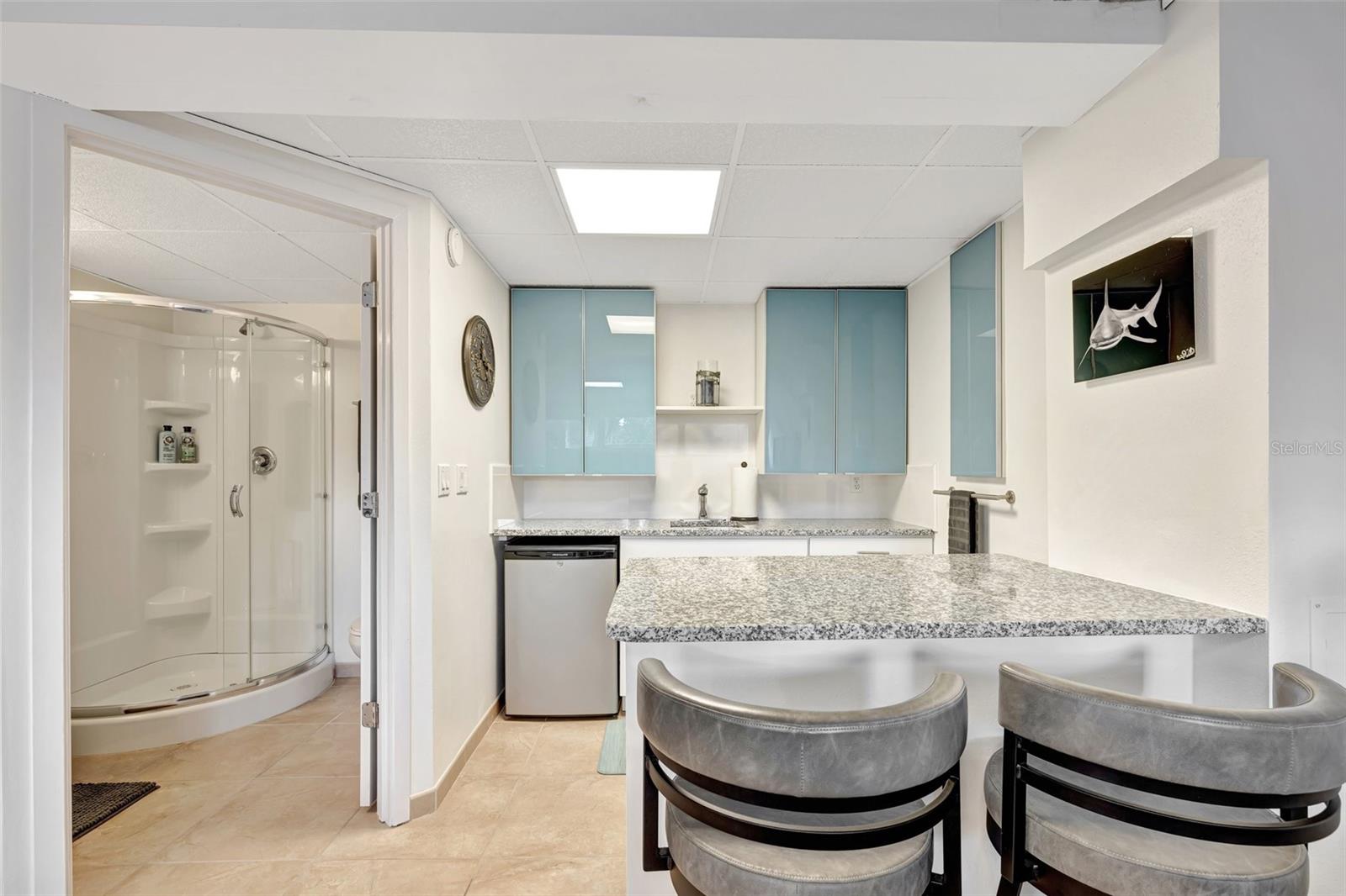 SANDY HOOK - Residential