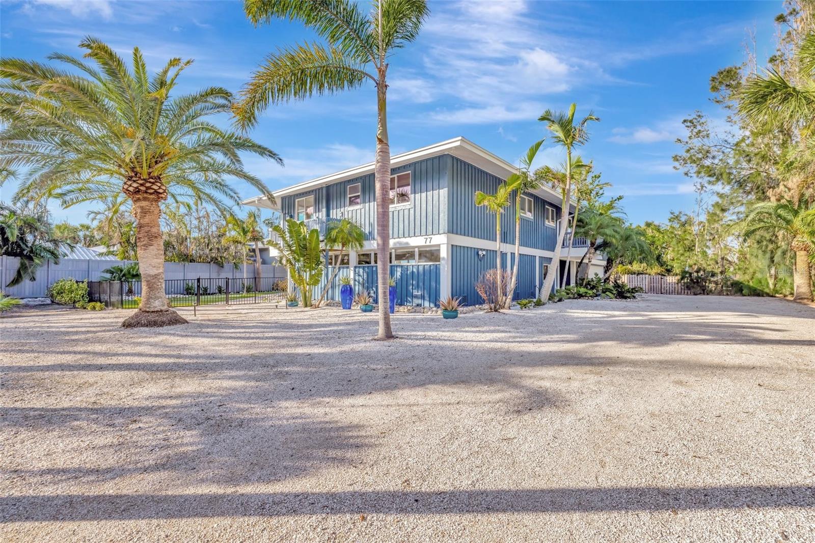 SANDY HOOK - Residential