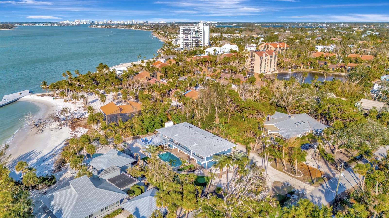 SANDY HOOK - Residential