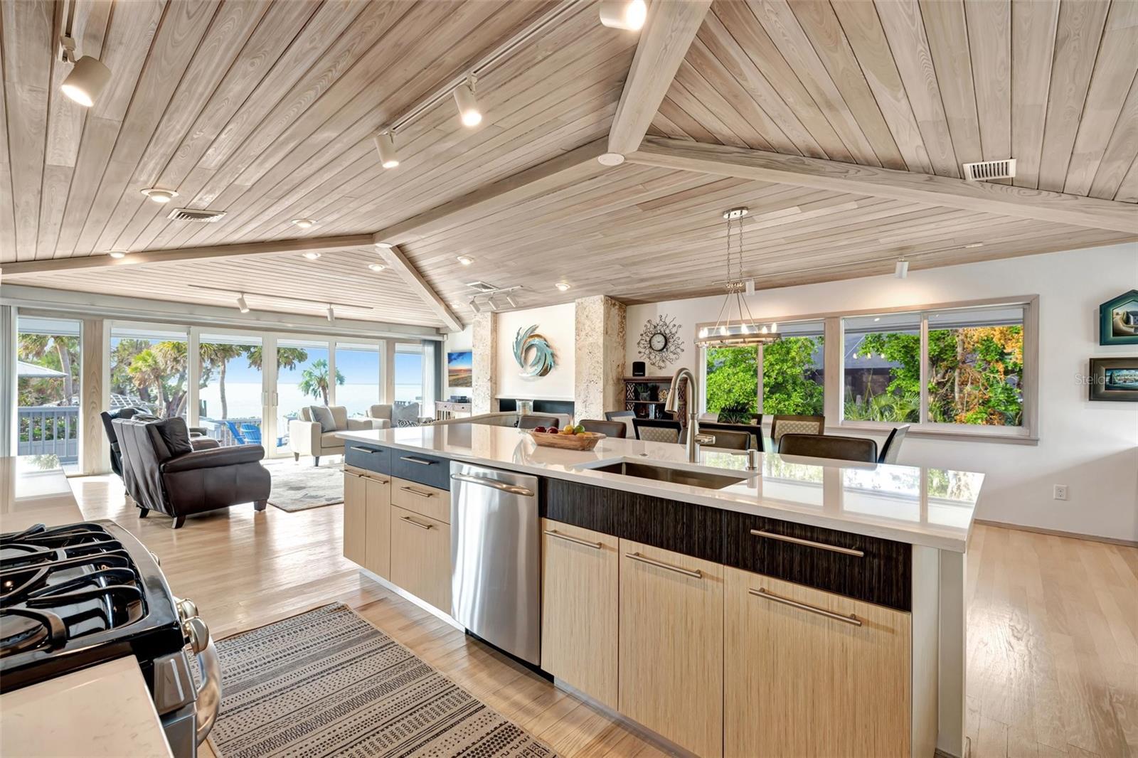 SANDY HOOK - Residential