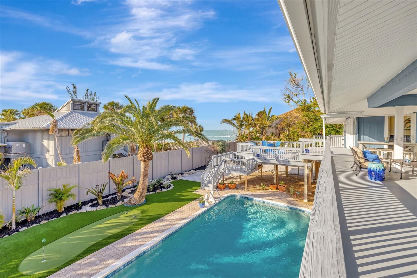 SANDY HOOK - Residential