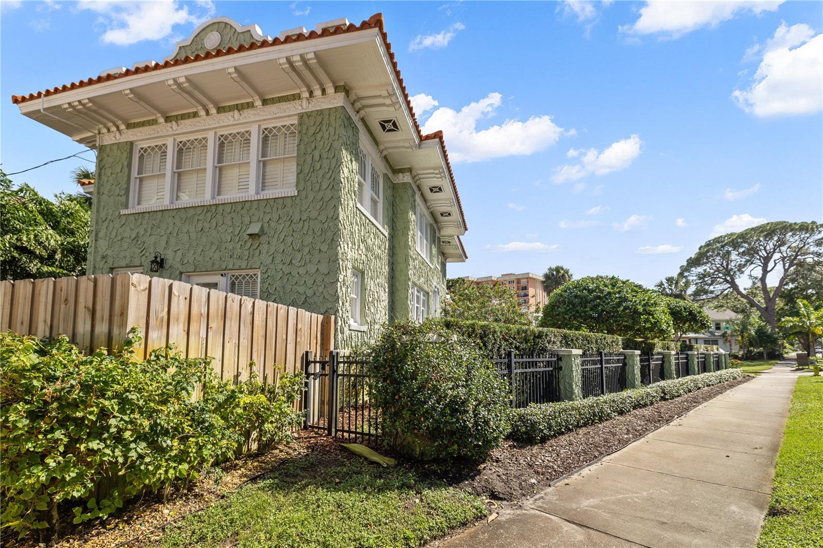 SNELL & HAMLETTS NORTH SHORE ADD - Residential