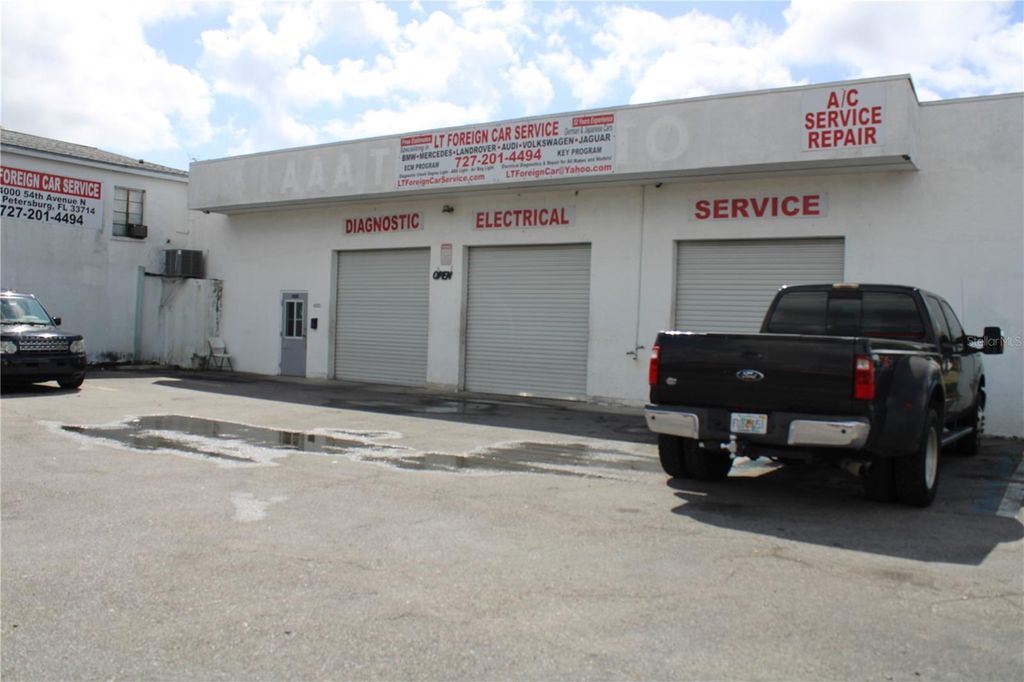 Photo of 4000 54th Avenue N, St Petersburg, FL 33714 (MLS # TB8489229)