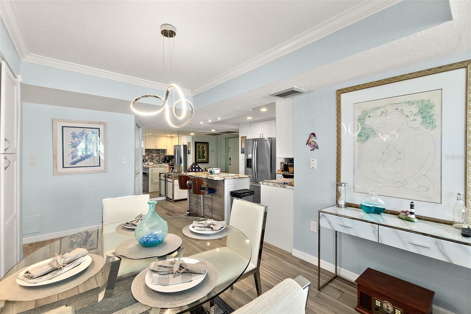 OCEANS SEVEN - Residential