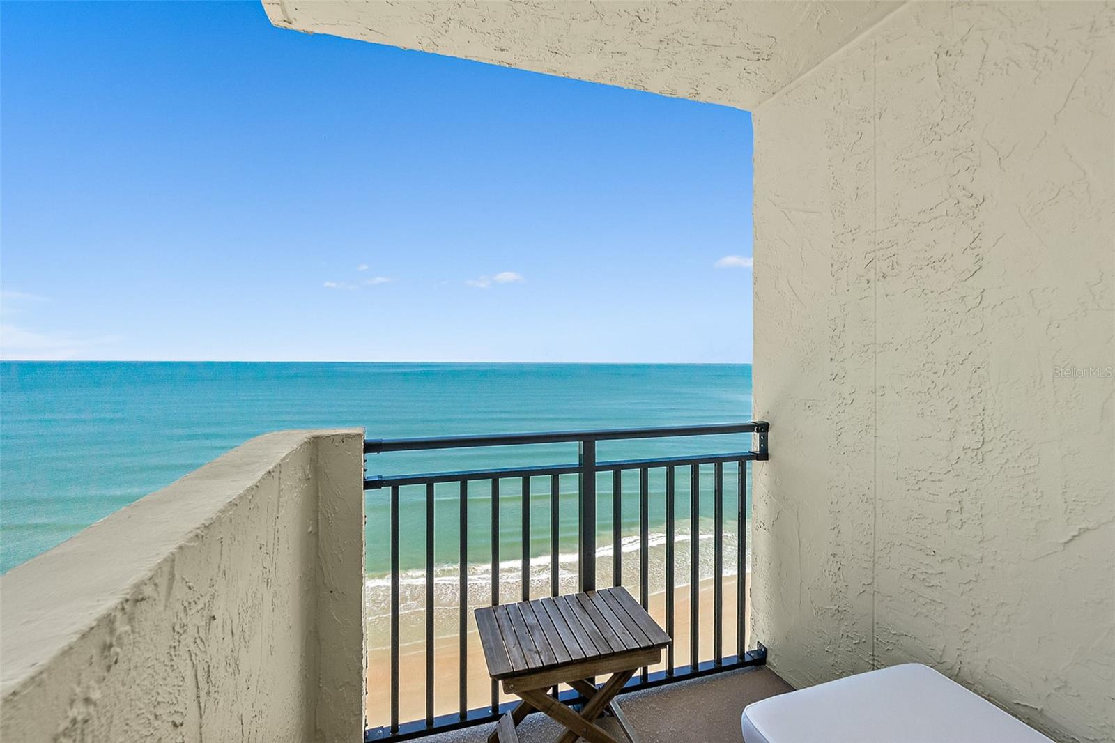 OCEANS SEVEN - Residential