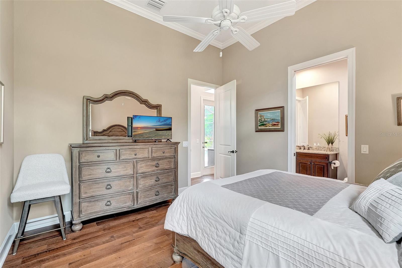 ESPLANADE GOLF AND COUNTRY CLUB - Residential