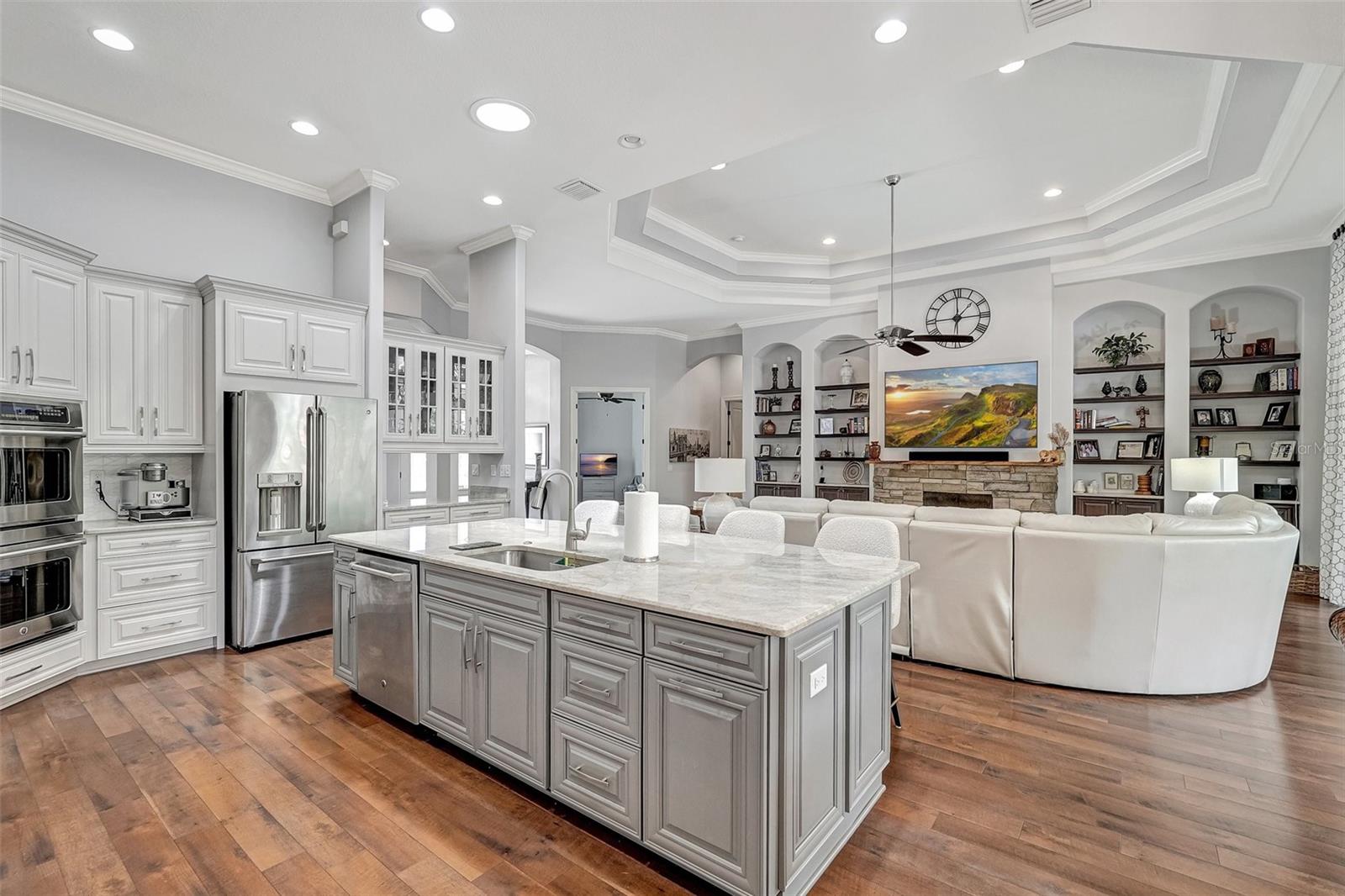 ESPLANADE GOLF AND COUNTRY CLUB - Residential