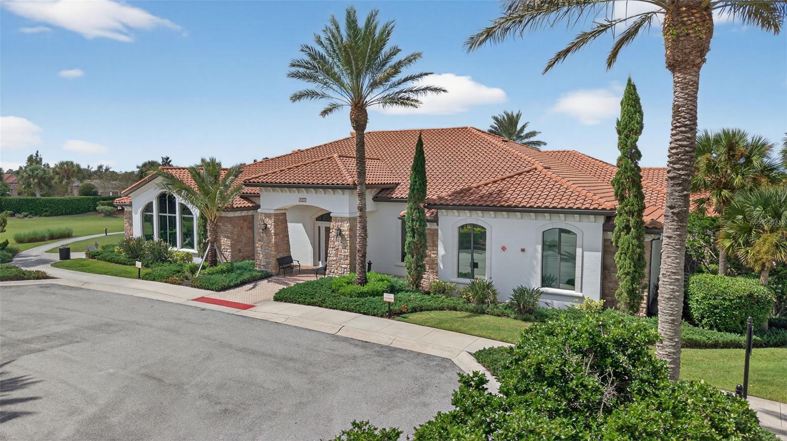 ESPLANADE GOLF AND COUNTRY CLUB - Residential