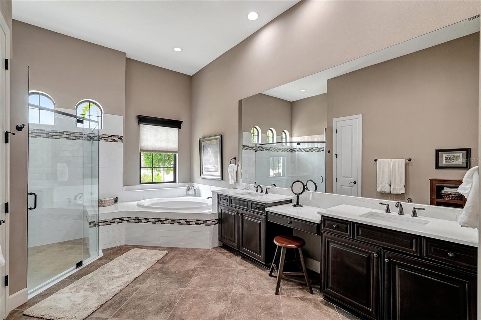 ESPLANADE GOLF AND COUNTRY CLUB - Residential