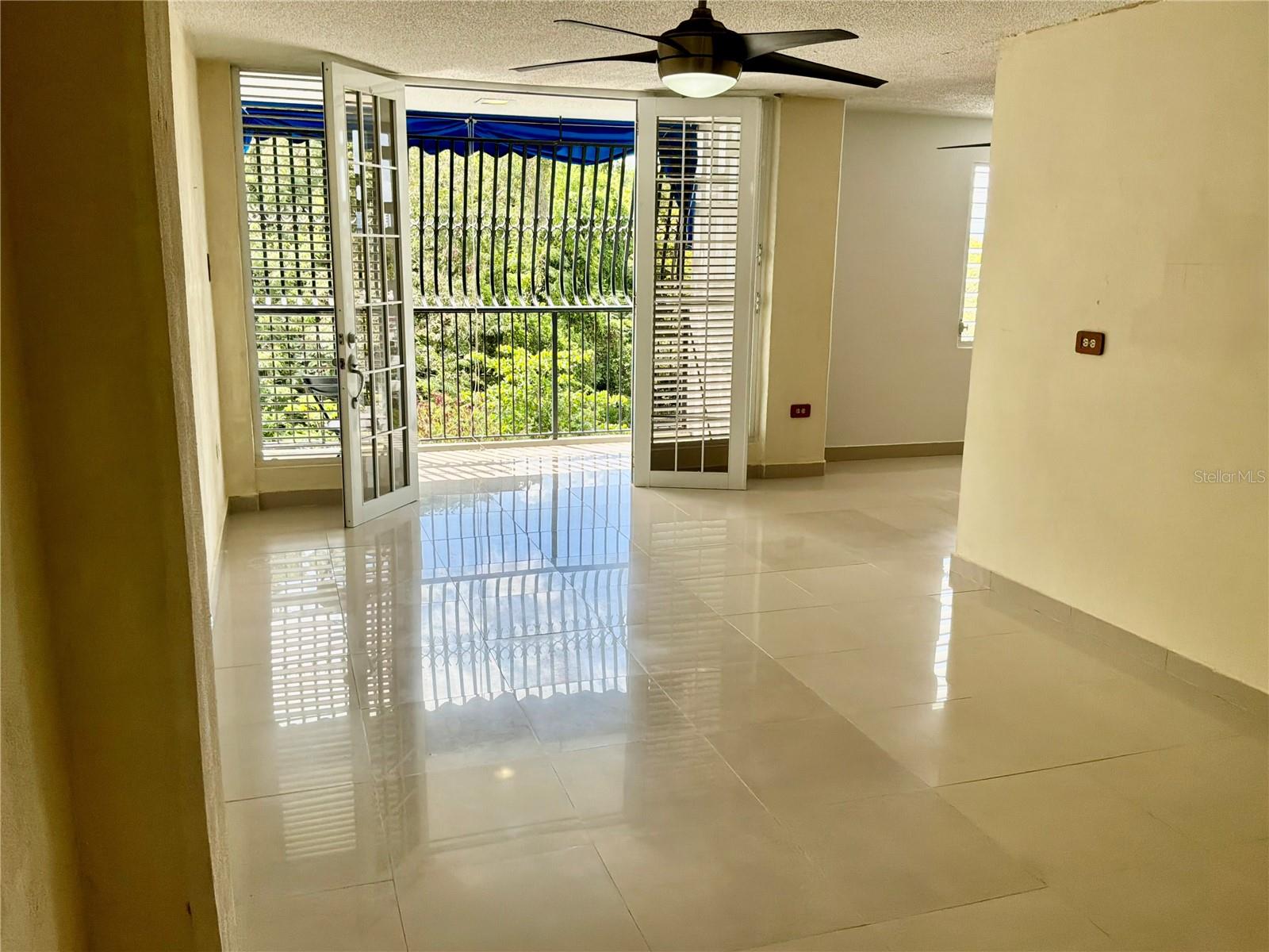 426 ENSENADA BORINQUEN TOWERS III 1208