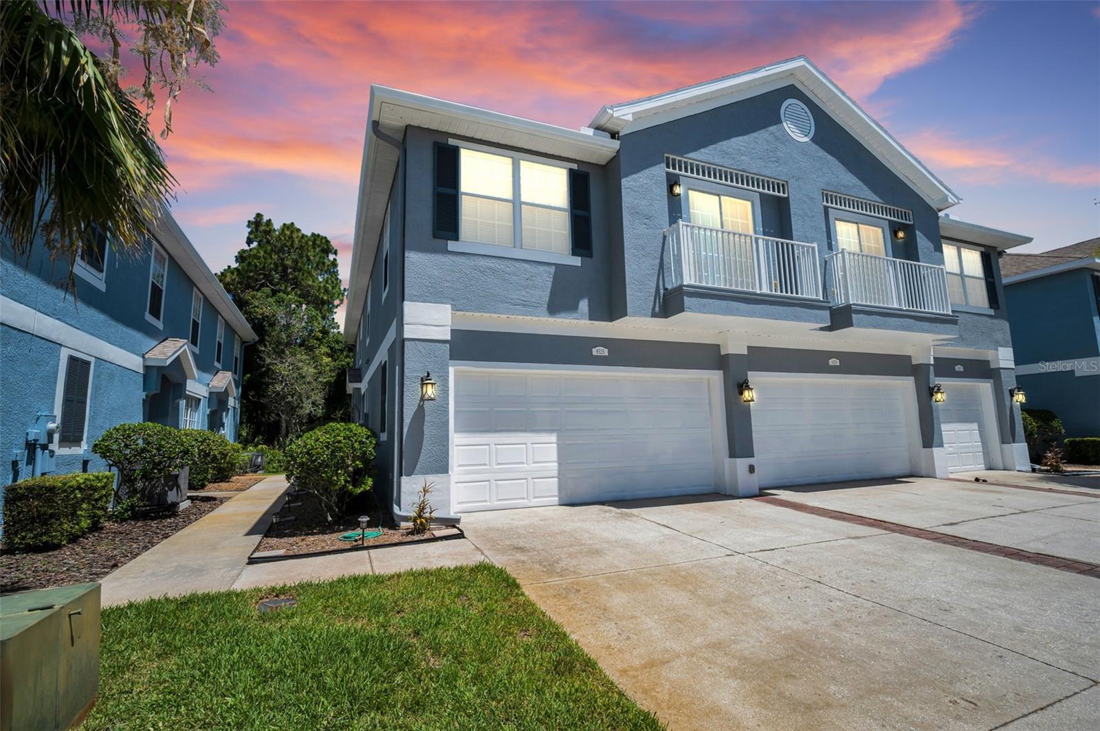 8525 SHALLOW CREEK