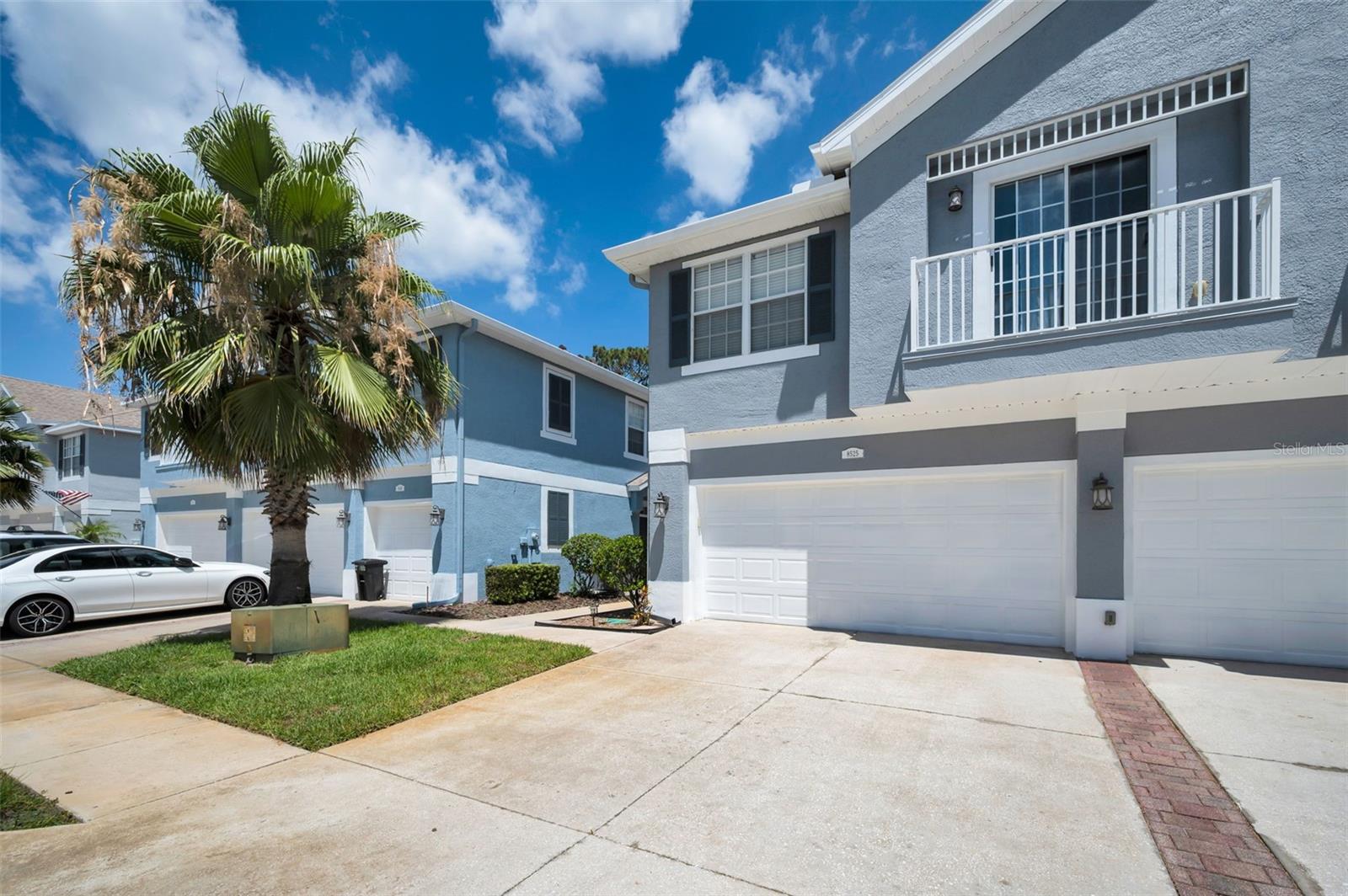 8525 SHALLOW CREEK