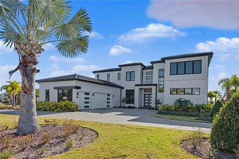 Photo of 17300 Pesce Loop, Montverde, FL 34756 (MLS # O6380754)