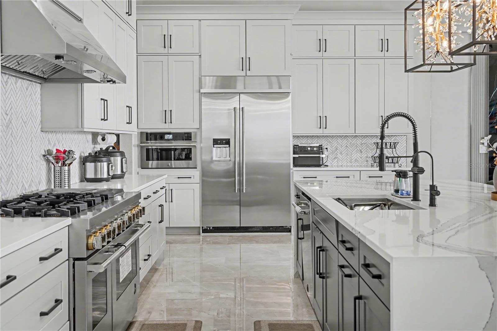 BELLA COLLINA EAST SUB - Residential