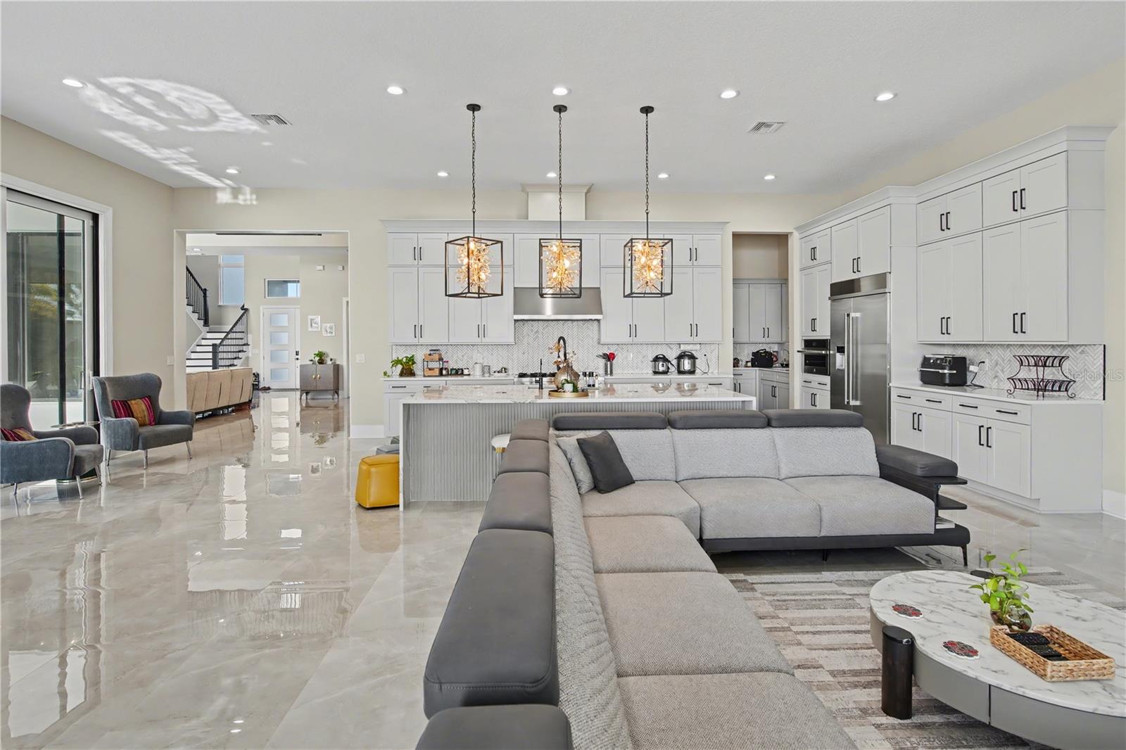 BELLA COLLINA EAST SUB - Residential