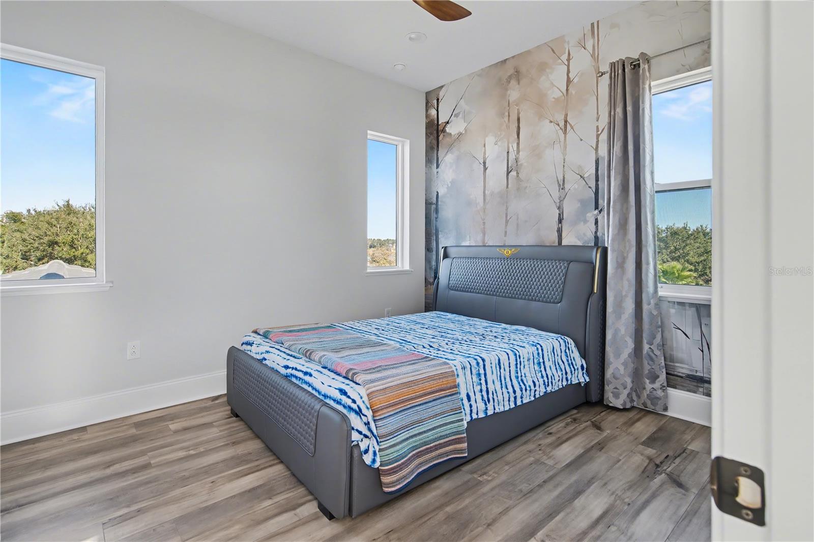 BELLA COLLINA EAST SUB - Residential