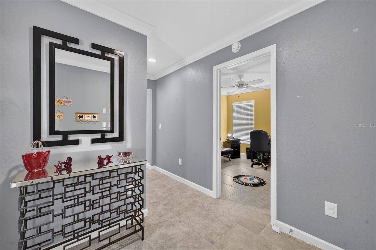 2137 LOCKLIN LANE