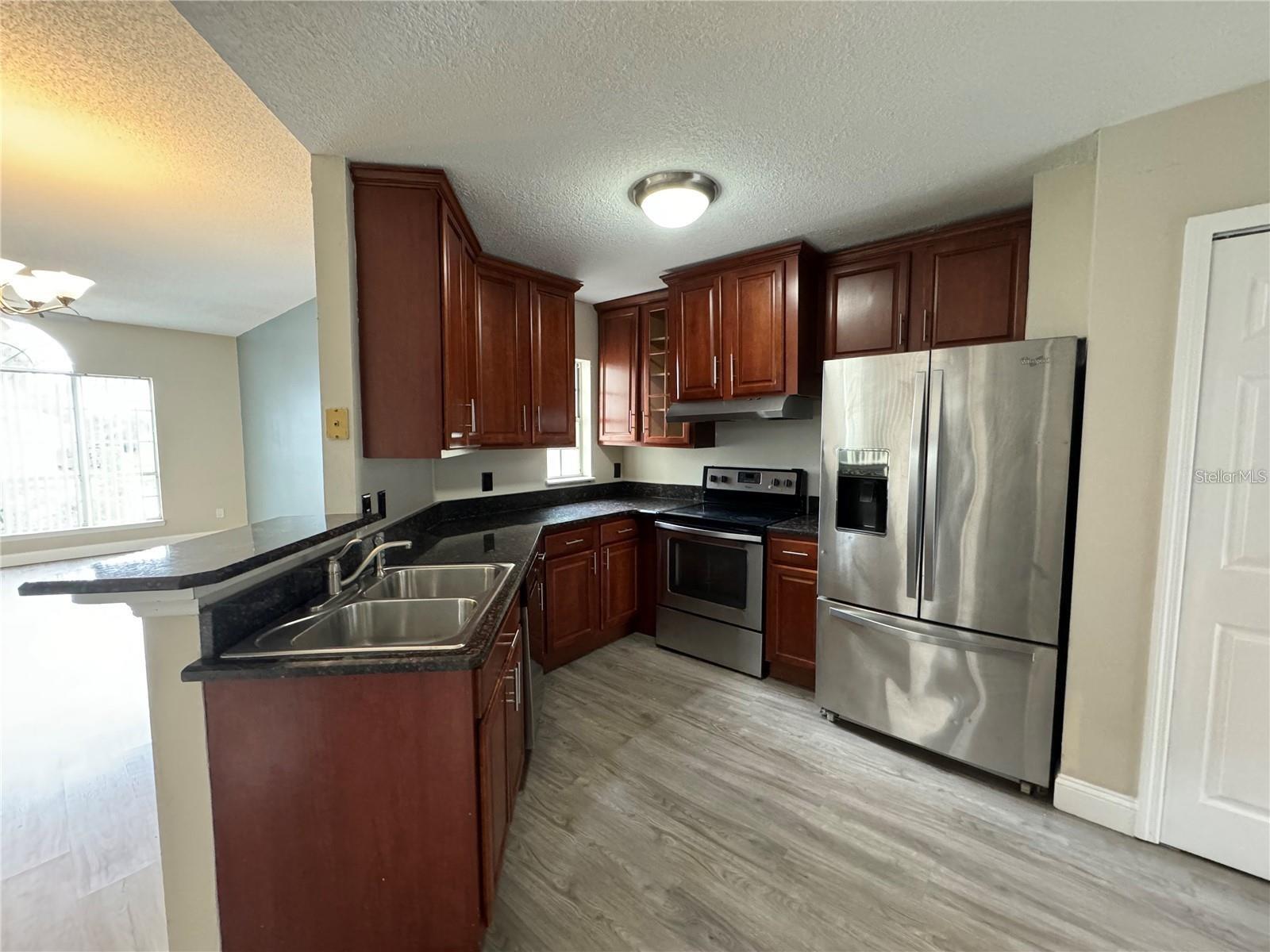 LAKE OLYMPIC TWNHS CONDO - Residential Lease