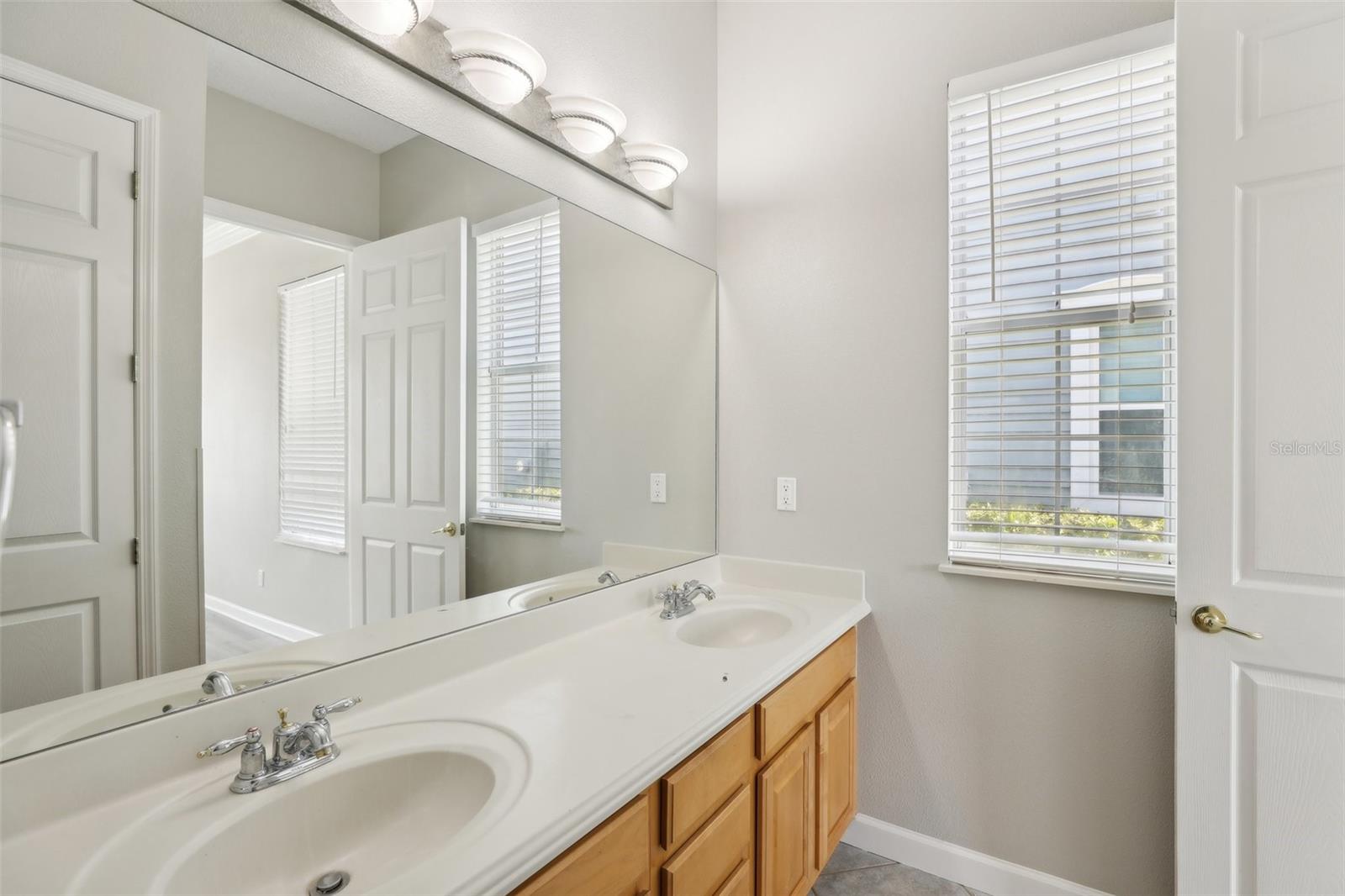 REUNION PH 2 PRCL 3 - Residential Lease
