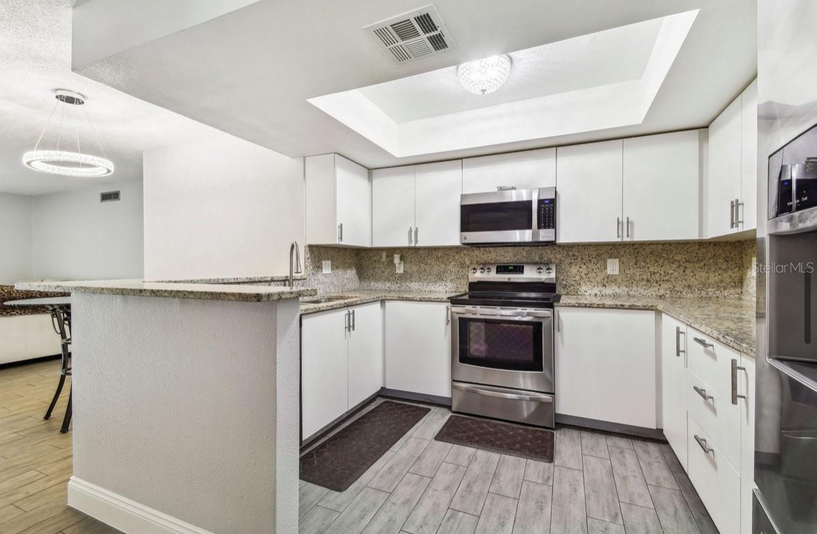 2650 COUNTRYSIDE BOULEVARD C203