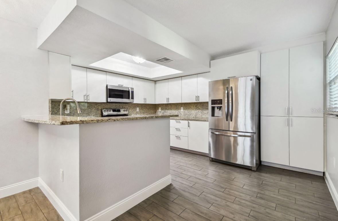 2650 COUNTRYSIDE BOULEVARD C203