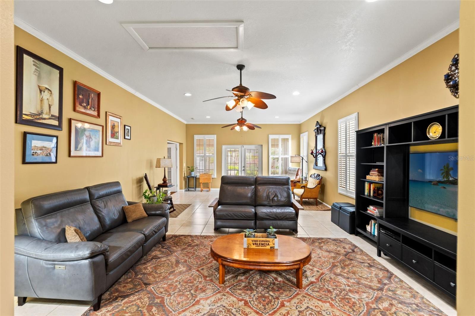 RIVER HEIGHTS - Residential