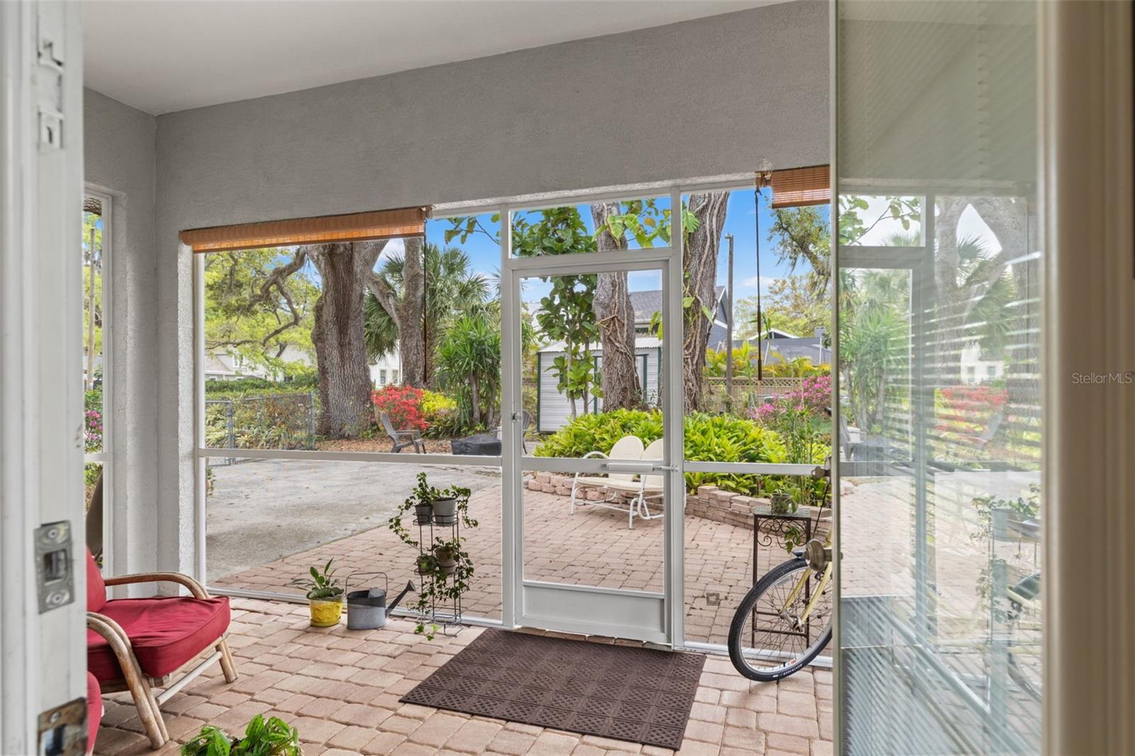 RIVER HEIGHTS - Residential