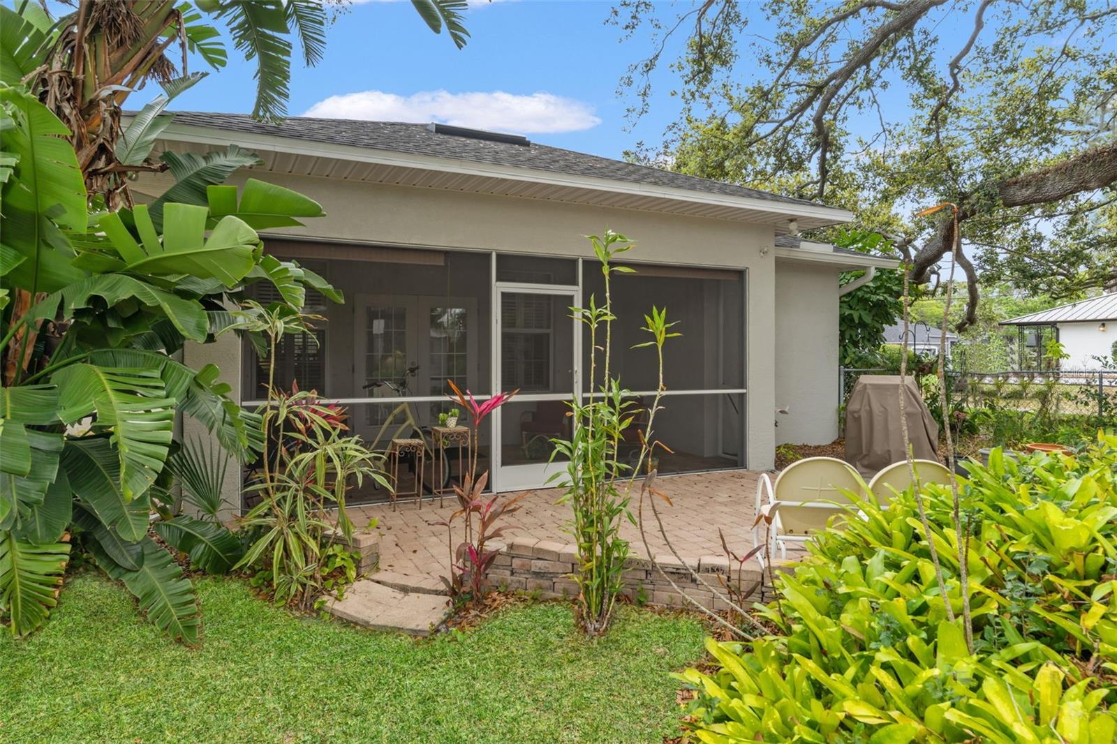 RIVER HEIGHTS - Residential