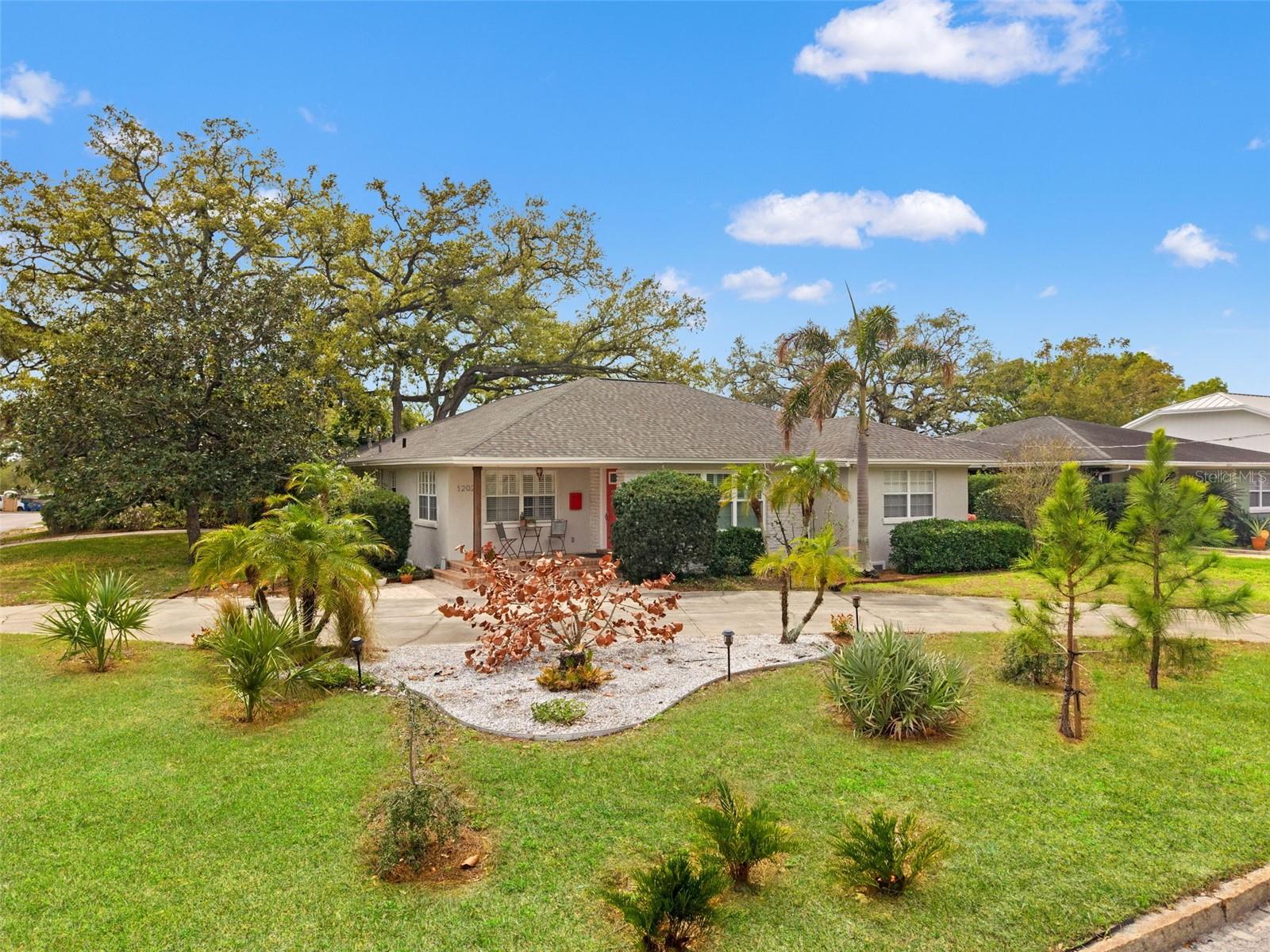 RIVER HEIGHTS - Residential