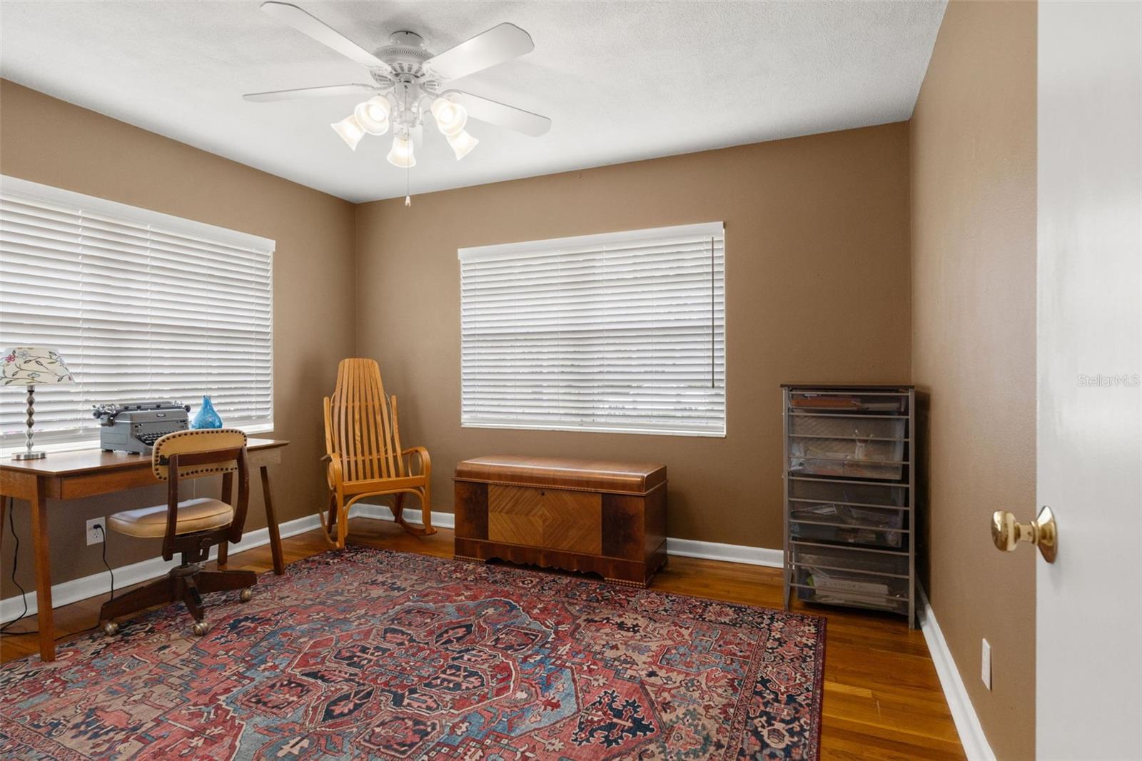 RIVER HEIGHTS - Residential