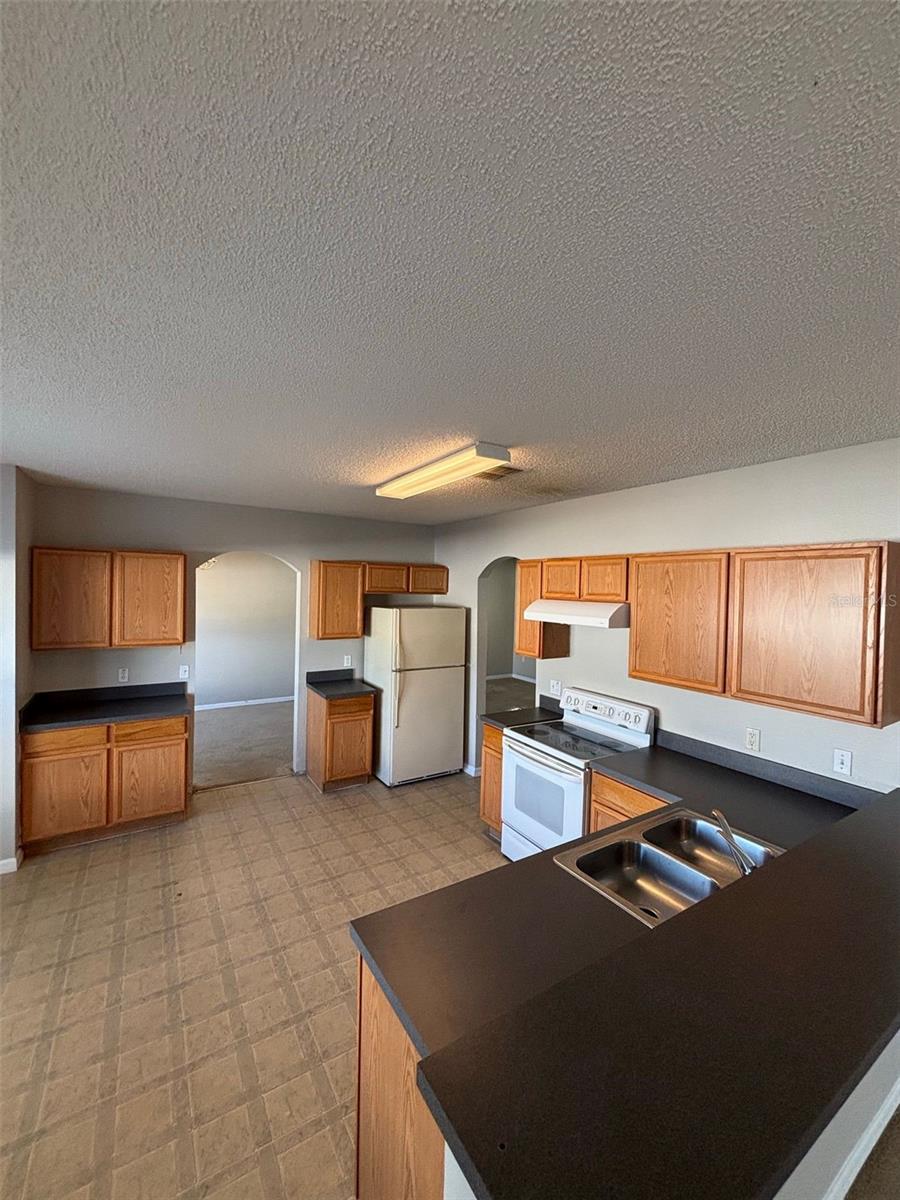 POINCIANA NBRHD 05 NORTH VILLAGE 03 - Residential Lease