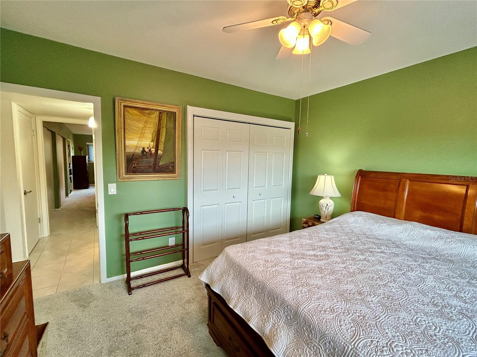 ON TOP OF THE WORLD - Residential