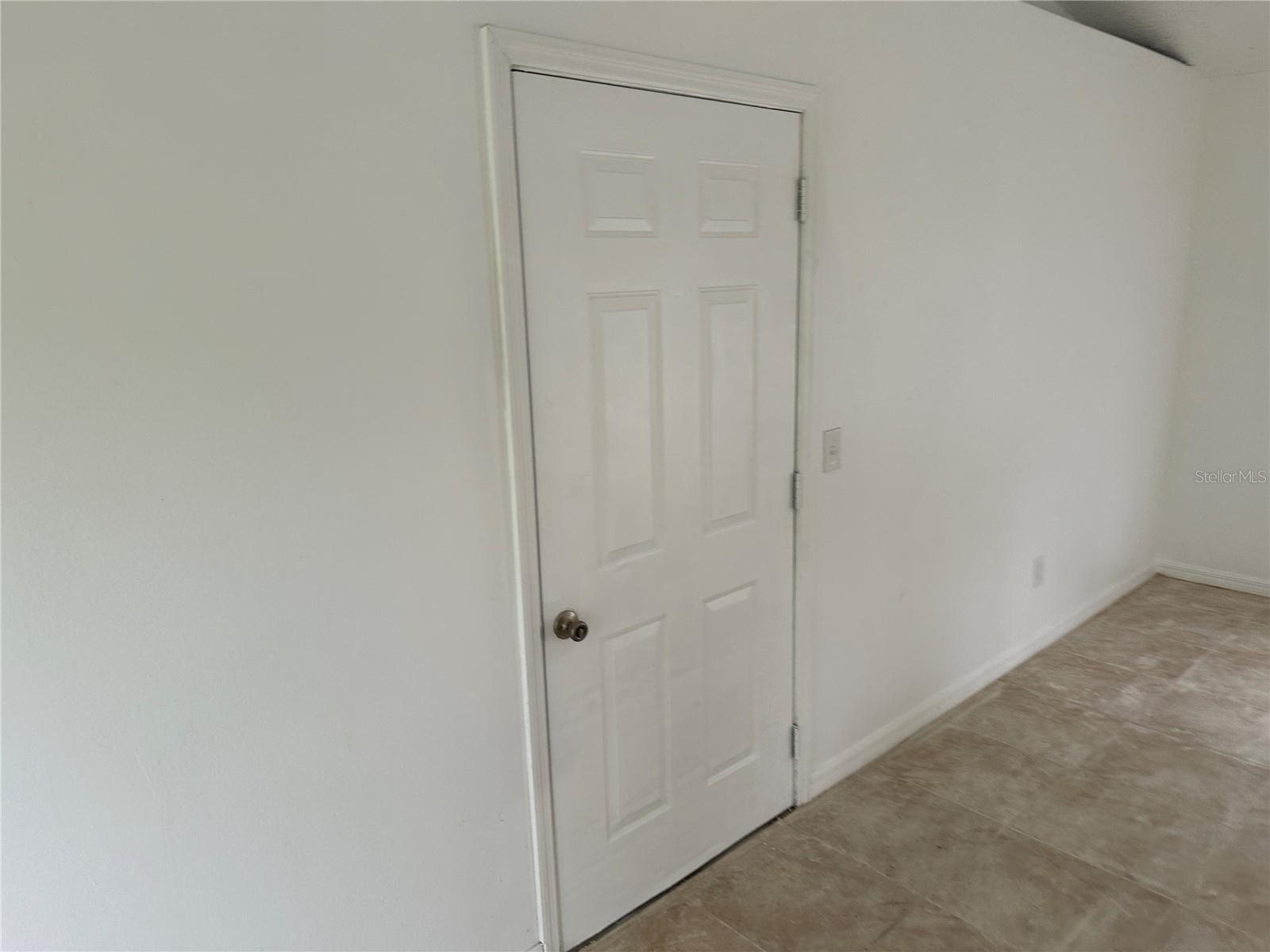 BELLEVIEW HEIGHTS ESTATE - Residential Lease