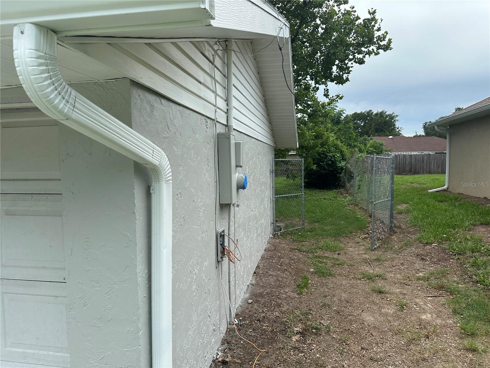 BELLEVIEW HEIGHTS ESTATE - Residential Lease