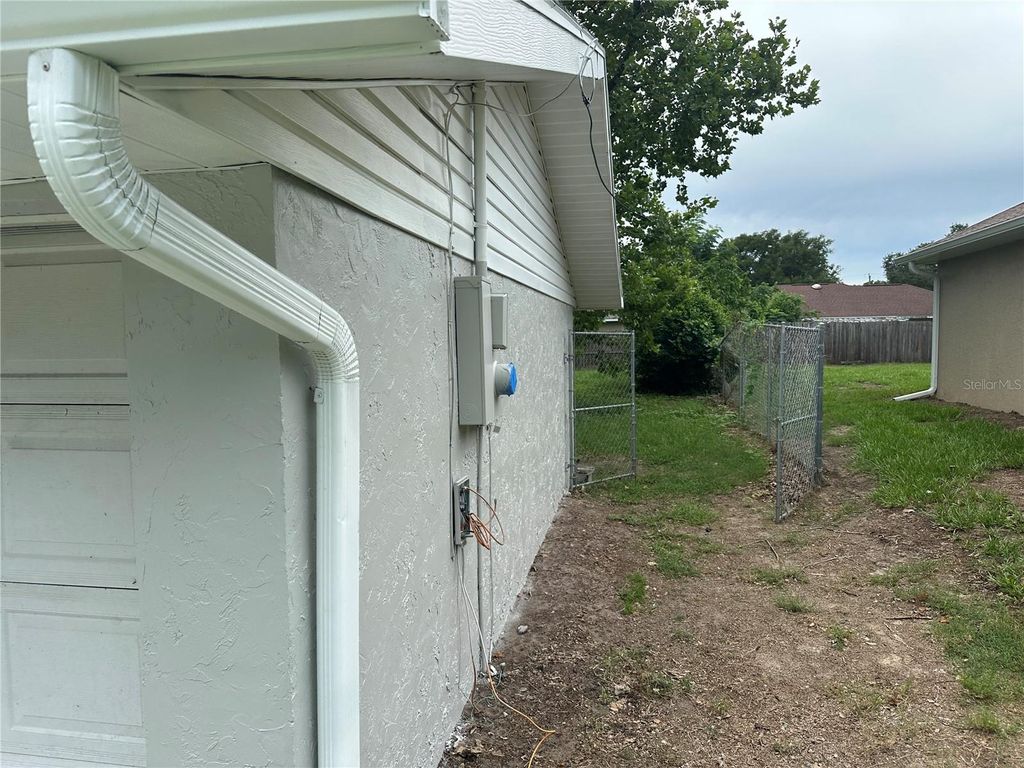 Photo of 13678 SE 55th Avenue, Summerfield, FL 34491 (MLS # OM706047)