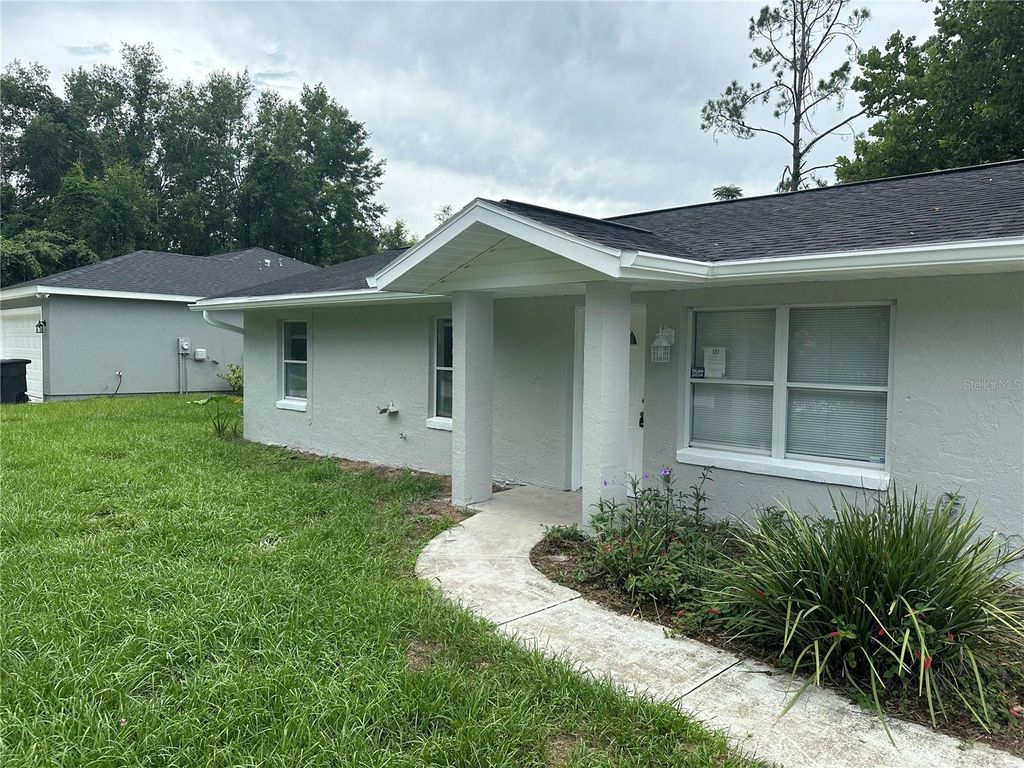 Photo of 13678 SE 55th Avenue, Summerfield, FL 34491 (MLS # OM706047)