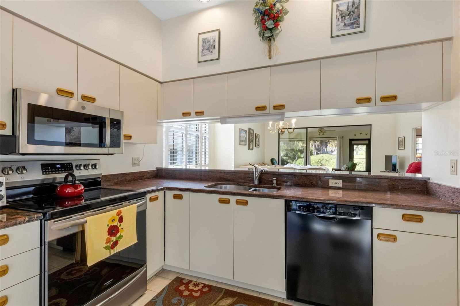 HAMPSTEAD HEATH - Residential