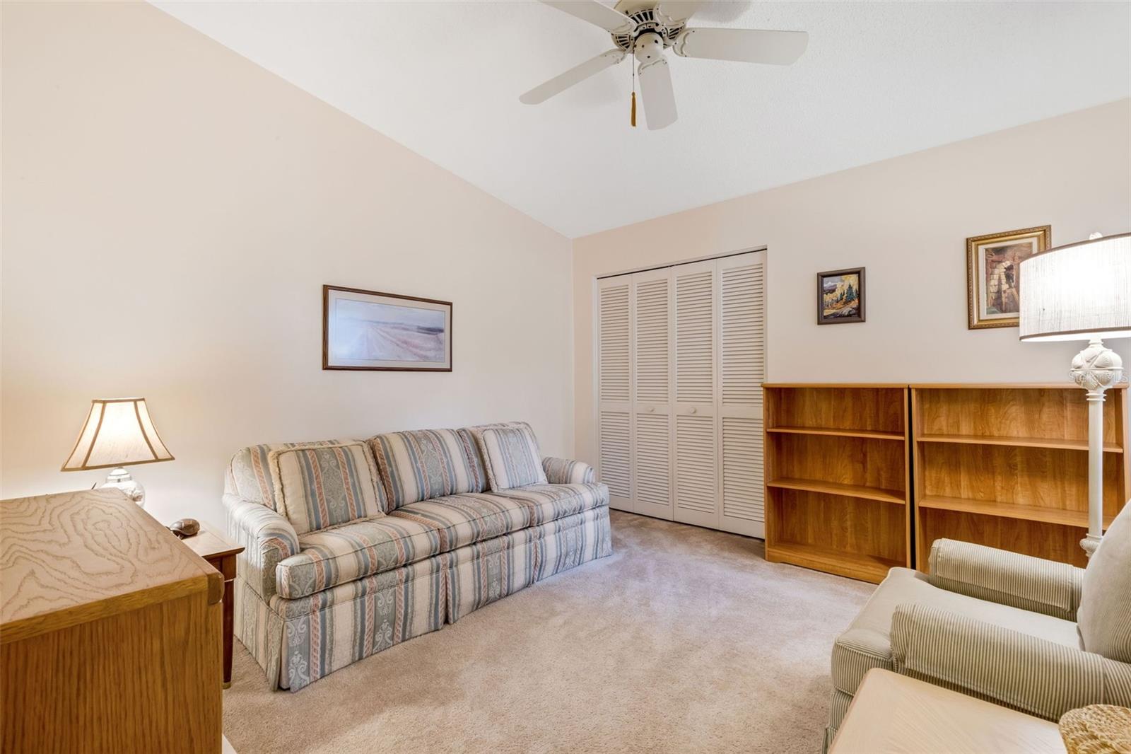 HAMPSTEAD HEATH - Residential