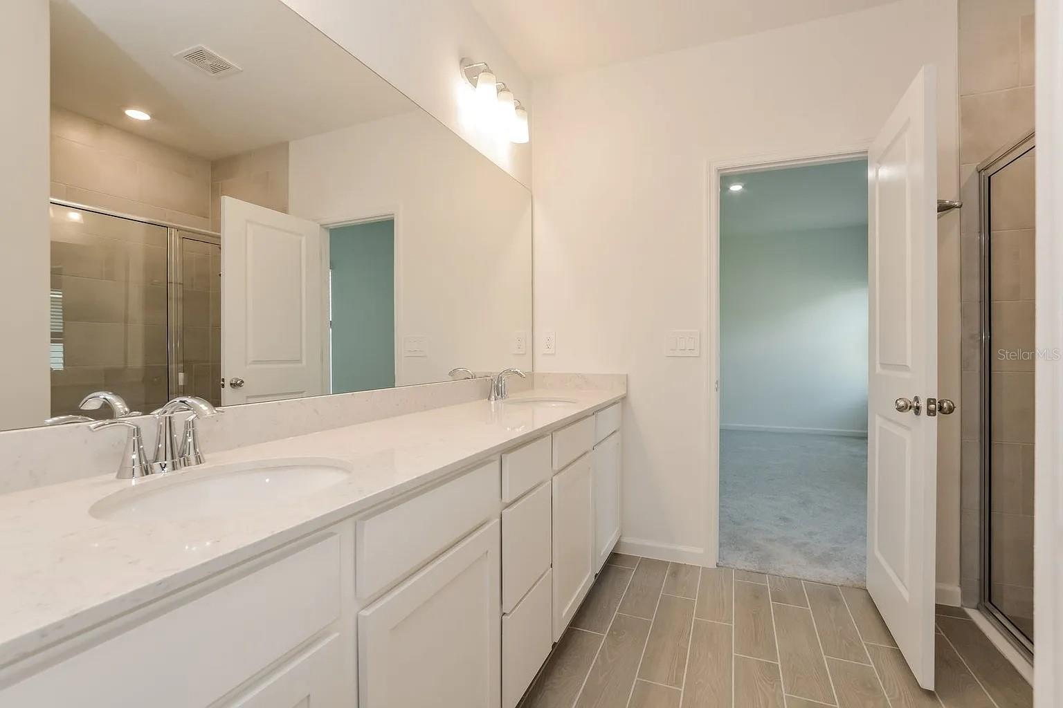 HEATH PRESERVE PH 1 - Residential Lease