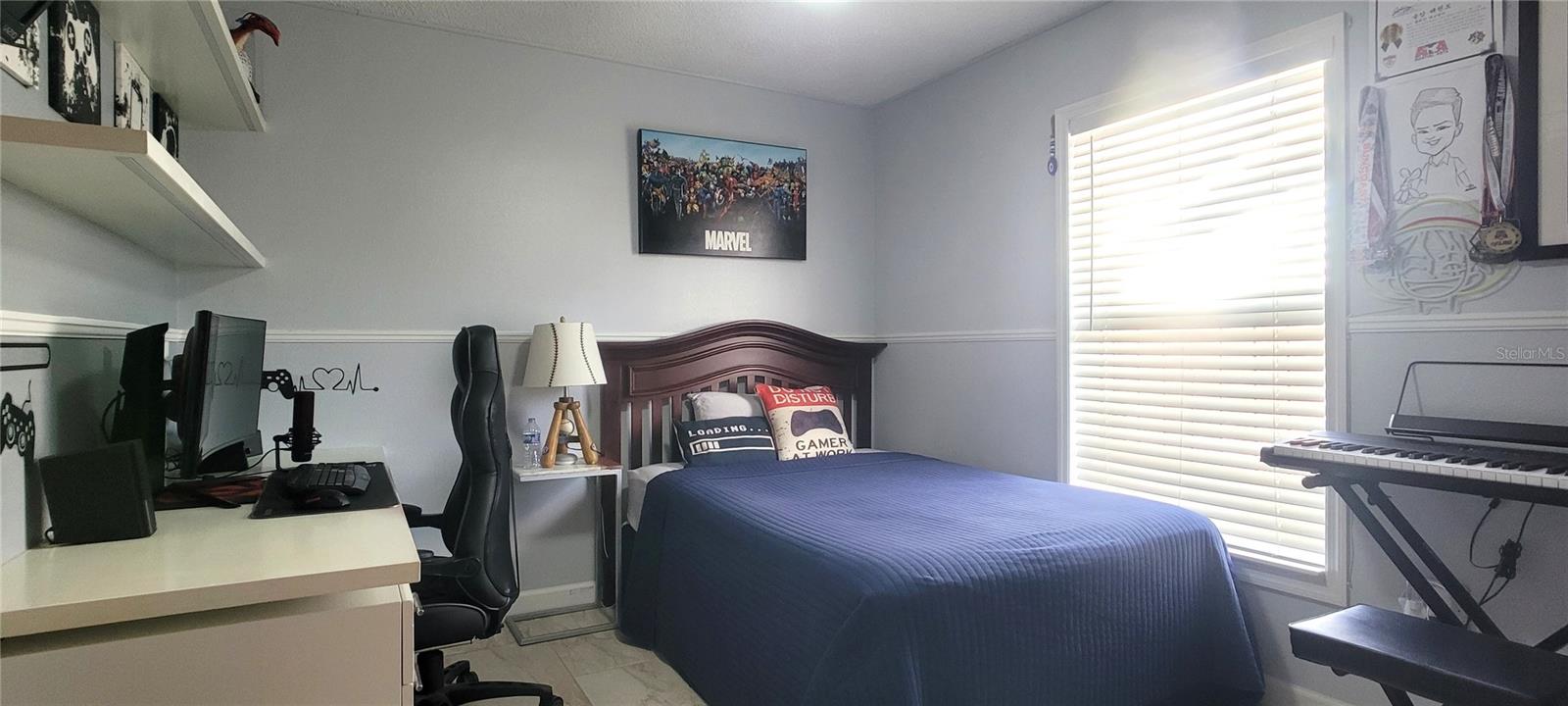 CENTRE LAKE - Residential