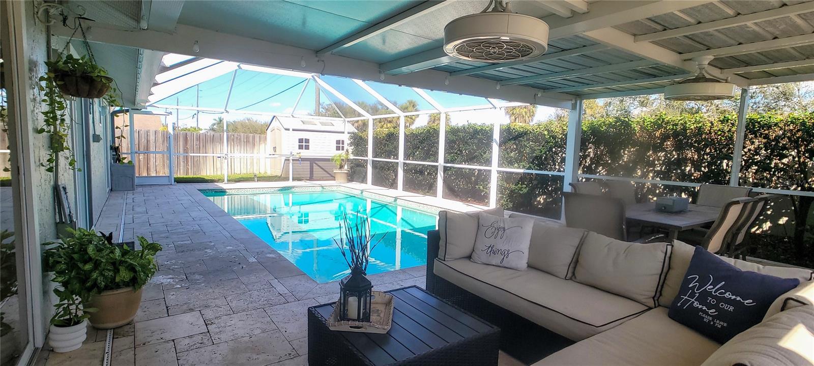 CENTRE LAKE - Residential