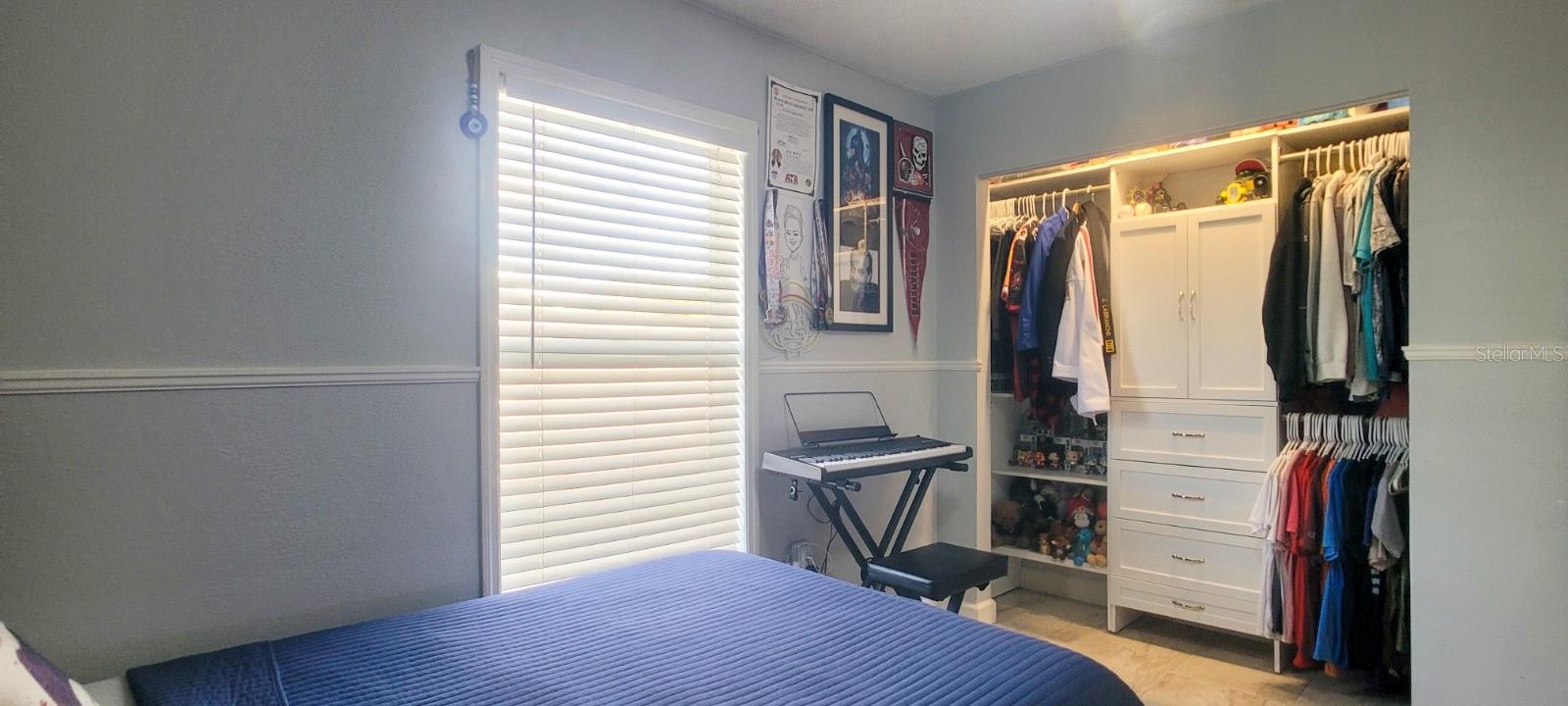 CENTRE LAKE - Residential